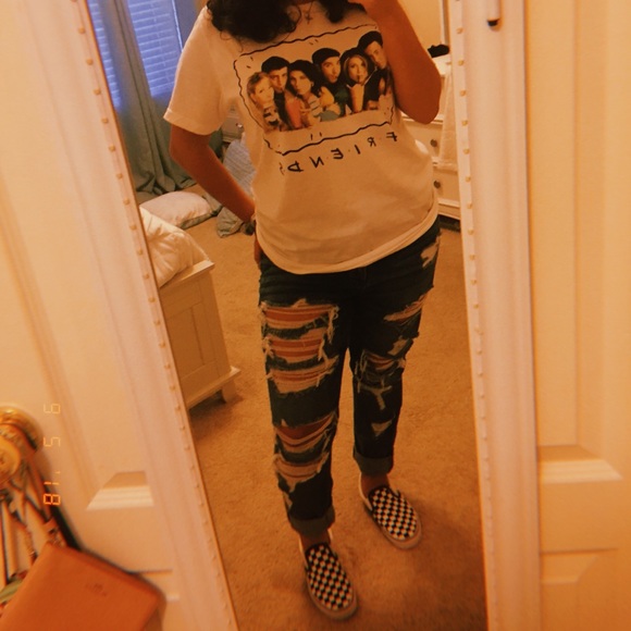 Meet your Posher, Daniella - Picture 2 of 2